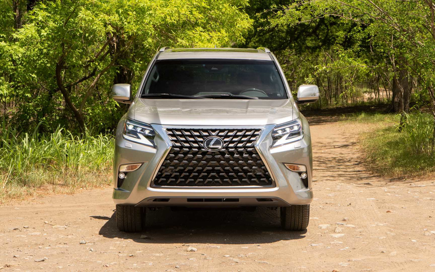 Comparison Lexus GX 460 Luxury 2020 vs MercedesBenz GLS 580